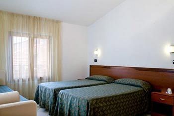 Vittoria 3*