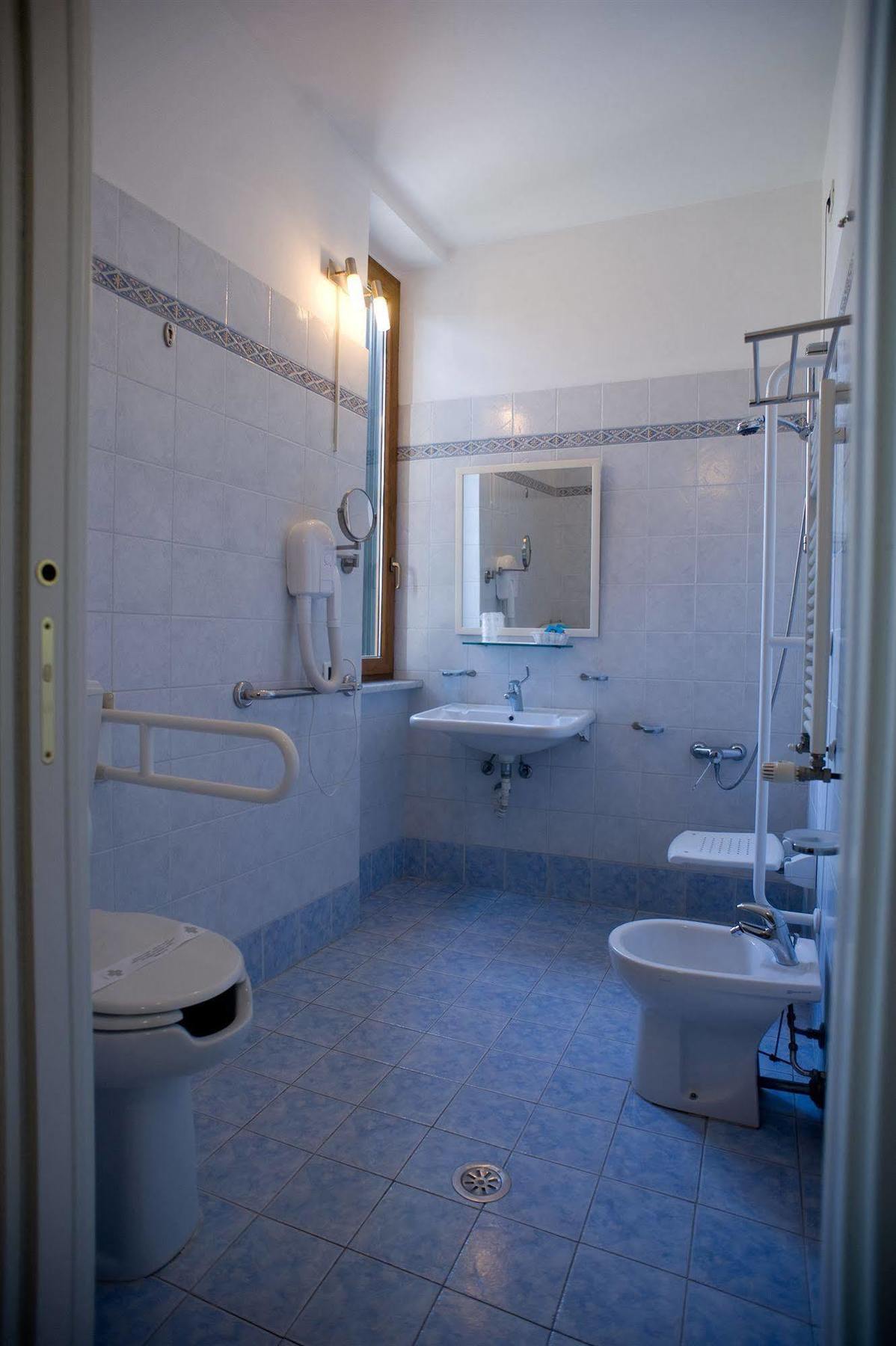 Vittoria Hotel